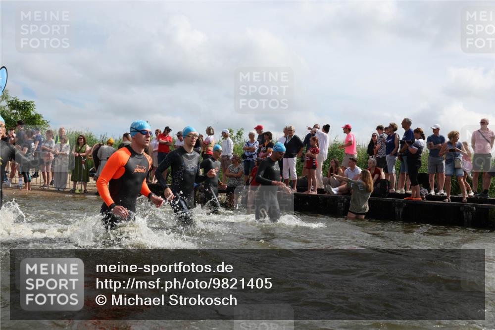 21.06.2026 - Viking Triathlon Michael Strokosch http://msf.ph/oto/9821405 21.06.2026 10:06:31 Schwimmen 56, 72, 85, 151, 177, 188, 212, 415, 445, 489, 522, 539, 577, 616, 619 meine-sportfotos.de
