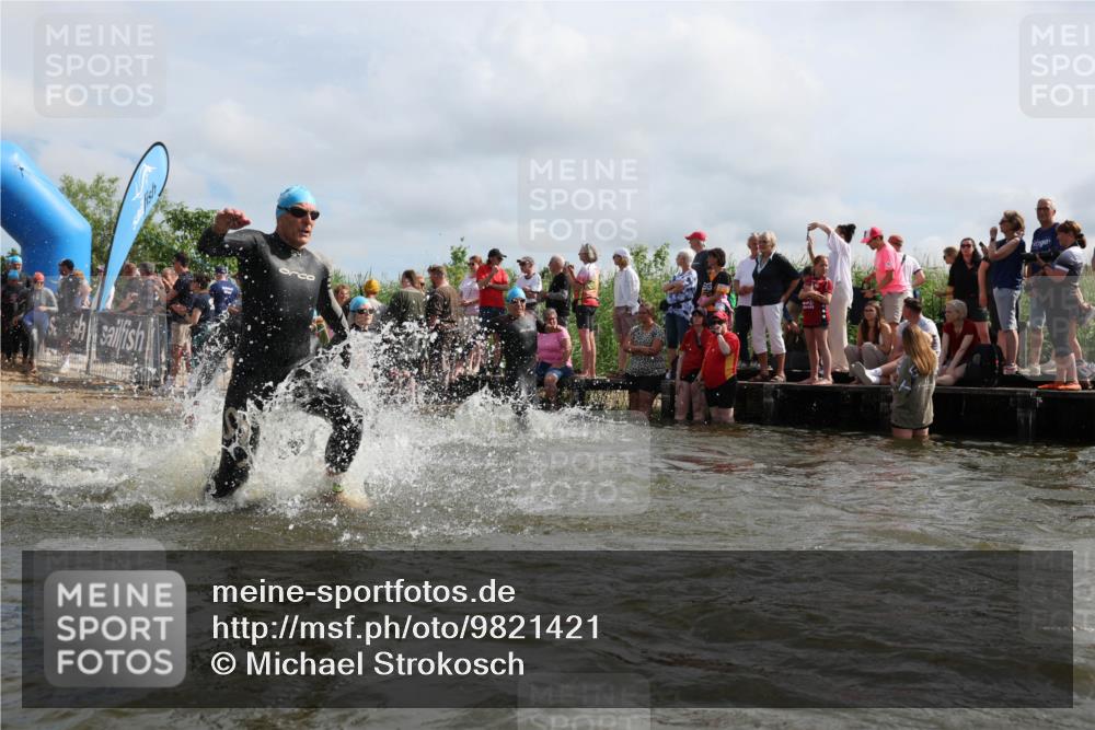 21.06.2026 - Viking Triathlon Michael Strokosch http://msf.ph/oto/9821421 21.06.2026 10:06:41 Schwimmen 138, 151, 177, 206, 260, 321, 326, 429, 444, 445, 616, 618, 619, 638, 641 meine-sportfotos.de