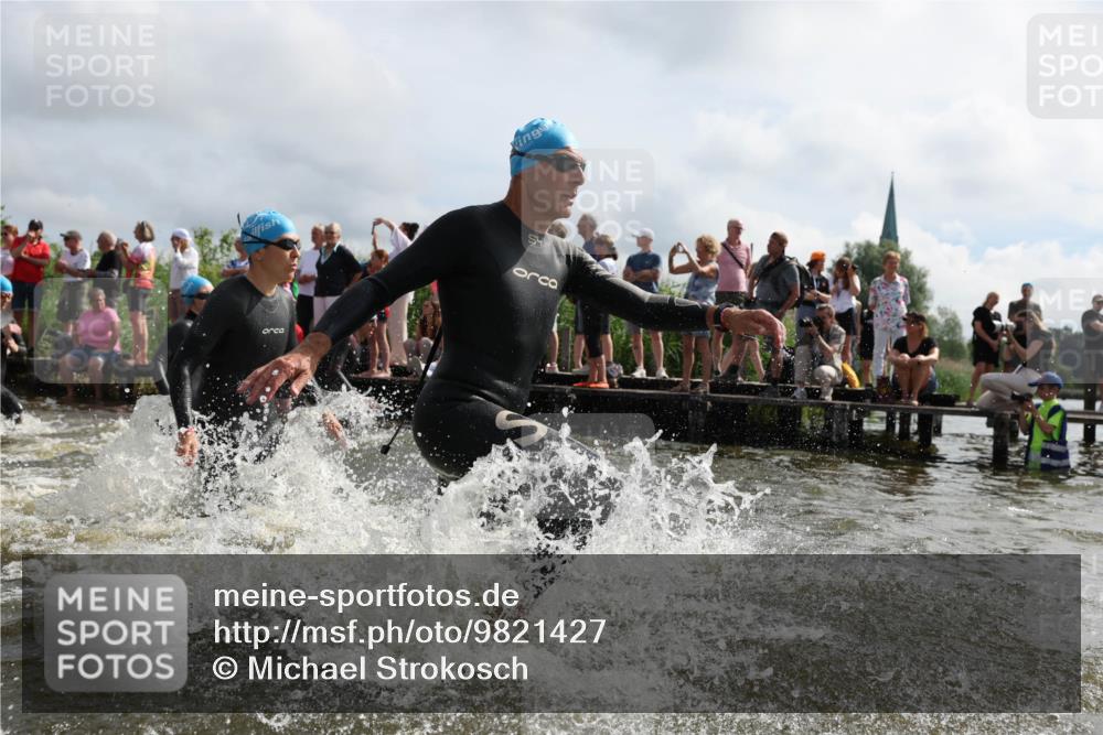 21.06.2026 - Viking Triathlon Michael Strokosch http://msf.ph/oto/9821427 21.06.2026 10:06:43 Schwimmen 138, 206, 260, 310, 321, 326, 429, 444, 464, 618, 638, 641 meine-sportfotos.de