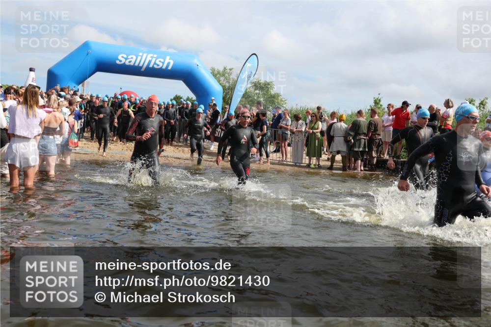 21.06.2026 - Viking Triathlon Michael Strokosch http://msf.ph/oto/9821430 21.06.2026 10:06:47 Schwimmen 138, 166, 206, 245, 260, 310, 321, 326, 429, 444, 464, 495, 618, 638, 641 meine-sportfotos.de