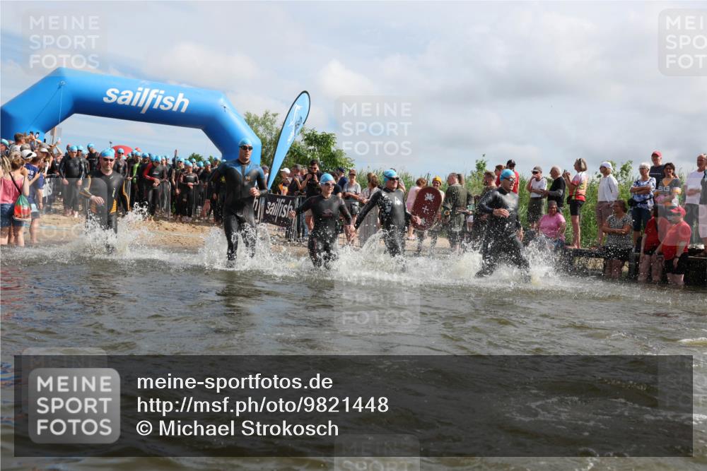 21.06.2026 - Viking Triathlon Michael Strokosch http://msf.ph/oto/9821448 21.06.2026 10:07:01 Schwimmen 37, 54, 60, 69, 94, 123, 307, 314, 329, 345, 369, 449, 609, 615, 668 meine-sportfotos.de