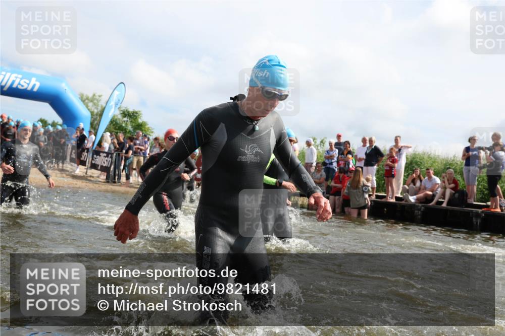 21.06.2026 - Viking Triathlon Michael Strokosch http://msf.ph/oto/9821481 21.06.2026 10:07:16 Schwimmen 115, 116, 135, 163, 209, 289, 390, 401, 469, 470, 483, 523, 555, 574, 662 meine-sportfotos.de