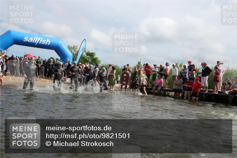 21.06.2026 - Viking Triathlon Michael Strokosch http://msf.ph/oto/9821501 21.06.2026 10:07:25 Schwimmen 76, 107, 115, 158, 163, 209, 253, 401, 403, 469, 510, 540, 605, 624, 659 meine-sportfotos.de