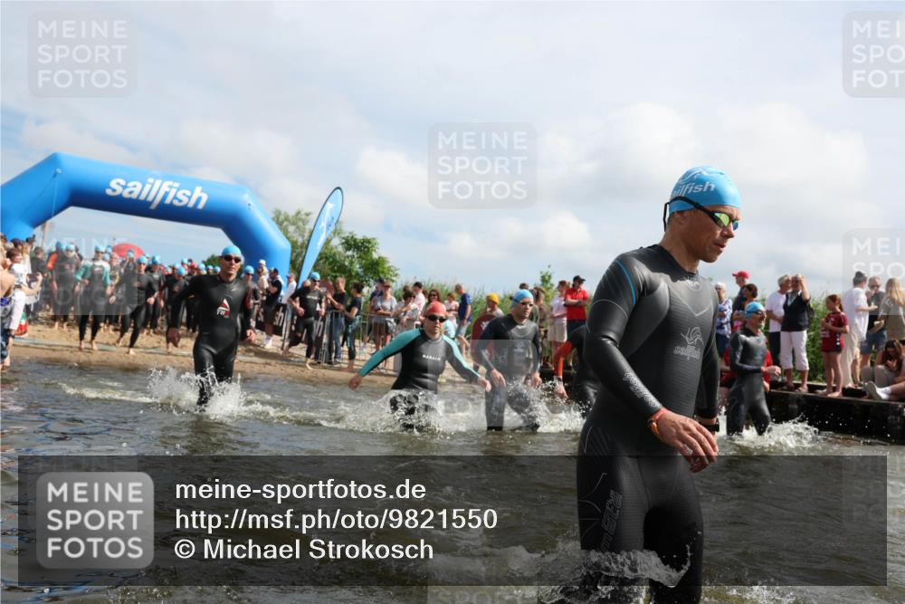 21.06.2026 - Viking Triathlon Michael Strokosch http://msf.ph/oto/9821550 21.06.2026 10:07:52 Schwimmen 36, 81, 97, 124, 217, 295, 298, 363, 374, 388, 413, 448, 494, 622, 630 meine-sportfotos.de
