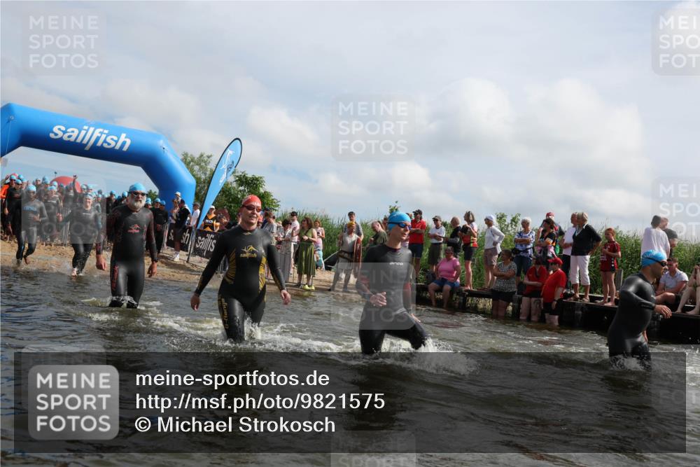 21.06.2026 - Viking Triathlon Michael Strokosch http://msf.ph/oto/9821575 21.06.2026 10:08:04 Schwimmen 57, 71, 178, 182, 257, 424, 427, 534, 607, 635 meine-sportfotos.de