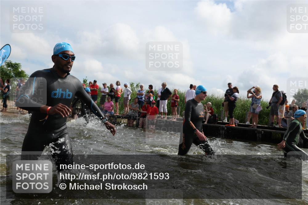21.06.2026 - Viking Triathlon Michael Strokosch http://msf.ph/oto/9821593 21.06.2026 10:08:11 Schwimmen 59, 71, 101, 172, 182, 283, 335, 382, 421, 424, 427, 433, 434, 607, 642 meine-sportfotos.de