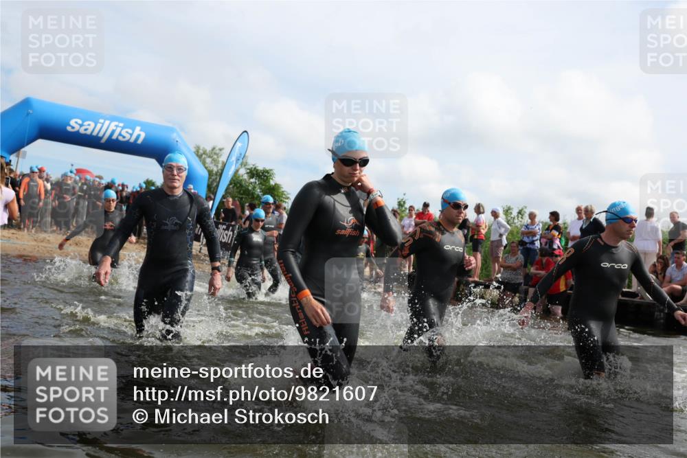 21.06.2026 - Viking Triathlon Michael Strokosch http://msf.ph/oto/9821607 21.06.2026 10:08:20 Schwimmen 101, 133, 192, 222, 223, 250, 283, 335, 354, 375, 416, 421, 434, 463, 564 meine-sportfotos.de
