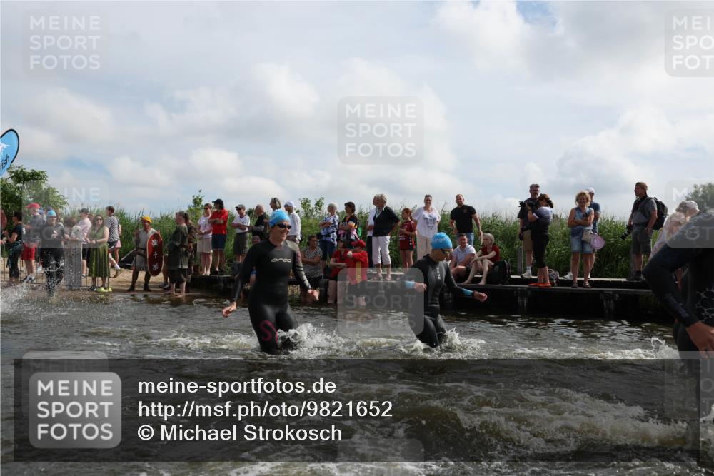 21.06.2026 - Viking Triathlon Michael Strokosch http://msf.ph/oto/9821652 21.06.2026 10:08:45 Schwimmen 75, 92, 105, 196, 203, 224, 272, 324, 365, 389, 409, 476, 549, 566, 661 meine-sportfotos.de