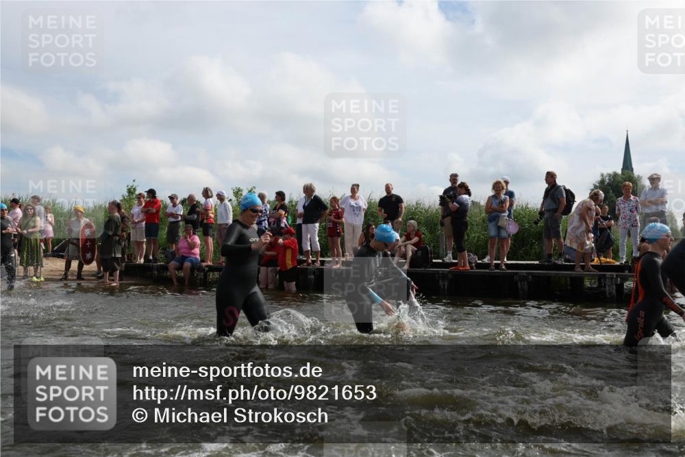 21.06.2026 - Viking Triathlon Michael Strokosch http://msf.ph/oto/9821653 21.06.2026 10:08:45 Schwimmen 75, 92, 105, 196, 203, 224, 272, 324, 365, 389, 409, 476, 549, 566, 661 meine-sportfotos.de