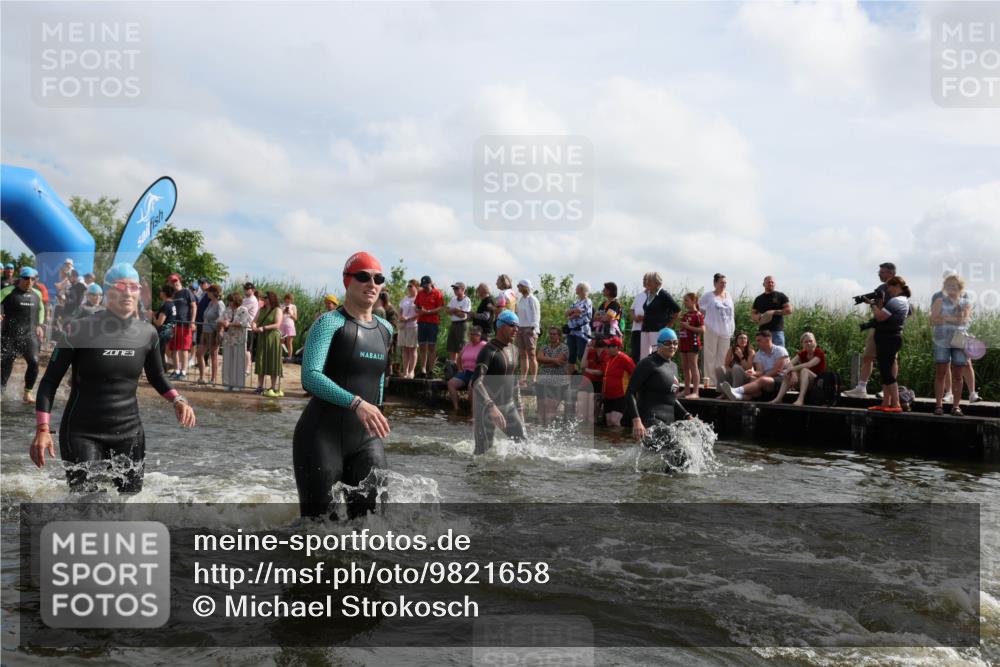 21.06.2026 - Viking Triathlon Michael Strokosch http://msf.ph/oto/9821658 21.06.2026 10:08:49 Schwimmen 40, 92, 105, 139, 181, 196, 224, 237, 272, 365, 389, 409, 476, 566, 661 meine-sportfotos.de
