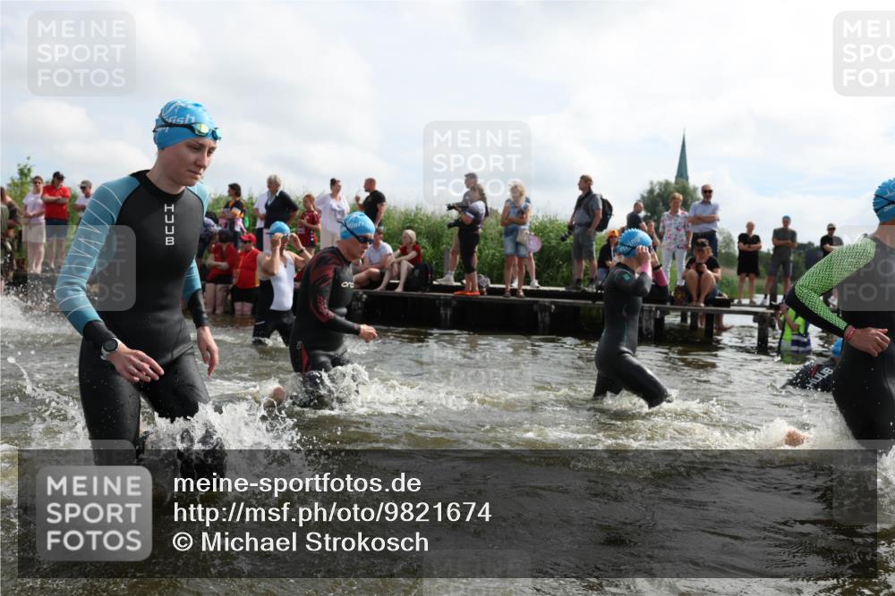 21.06.2026 - Viking Triathlon Michael Strokosch http://msf.ph/oto/9821674 21.06.2026 10:08:55 Schwimmen 40, 106, 139, 181, 196, 224, 237, 252, 272, 344, 362, 389, 509, 566 meine-sportfotos.de