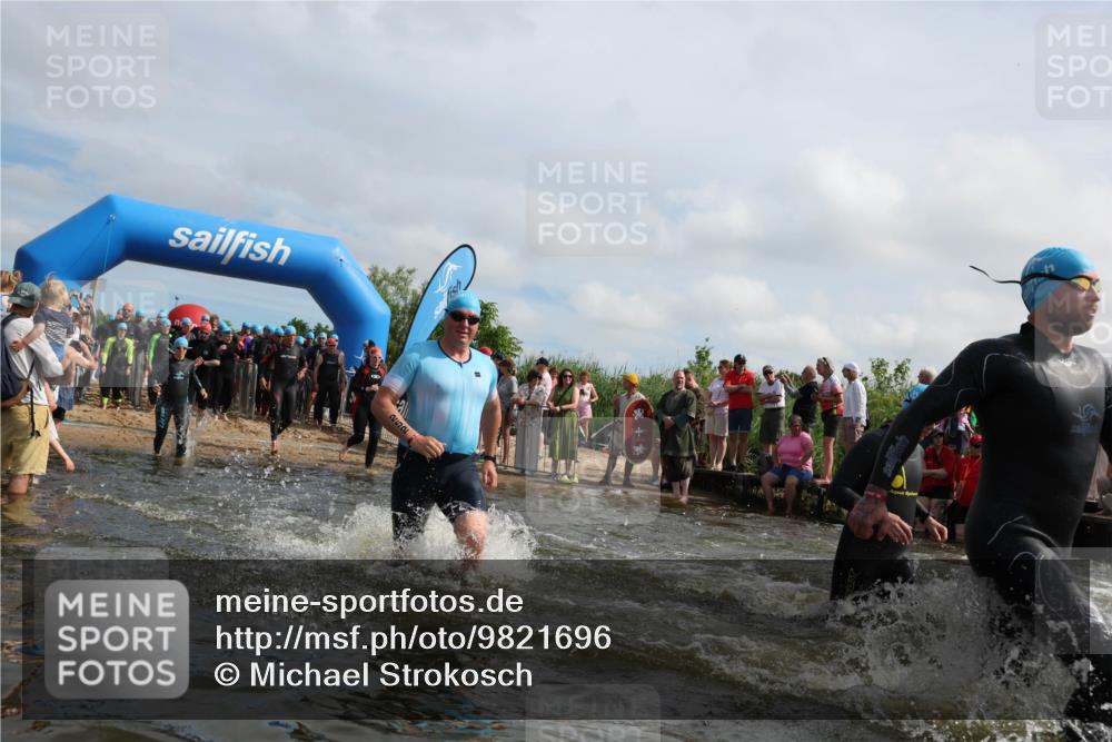 21.06.2026 - Viking Triathlon Michael Strokosch http://msf.ph/oto/9821696 21.06.2026 10:09:03 Schwimmen 40, 70, 77, 106, 139, 181, 237, 252, 344, 362, 509, 542, 631, 652 meine-sportfotos.de