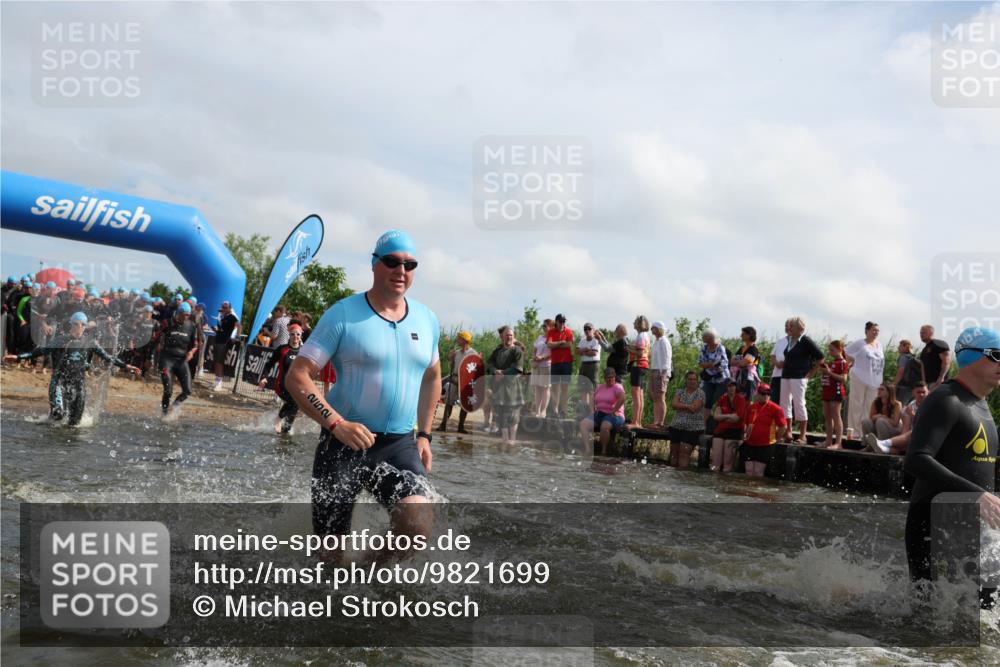 21.06.2026 - Viking Triathlon Michael Strokosch http://msf.ph/oto/9821699 21.06.2026 10:09:04 Schwimmen 70, 77, 106, 155, 252, 344, 347, 362, 431, 502, 509, 542, 631, 639, 652 meine-sportfotos.de