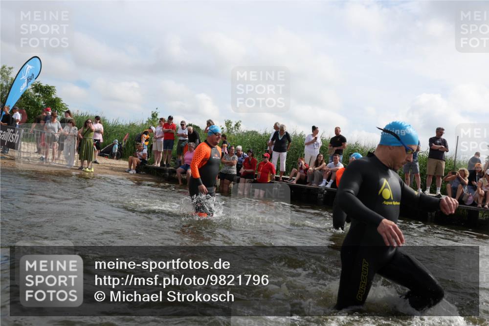 21.06.2026 - Viking Triathlon Michael Strokosch http://msf.ph/oto/9821796 21.06.2026 10:09:43 Schwimmen 39, 117, 244, 264, 379, 491, 515 meine-sportfotos.de
