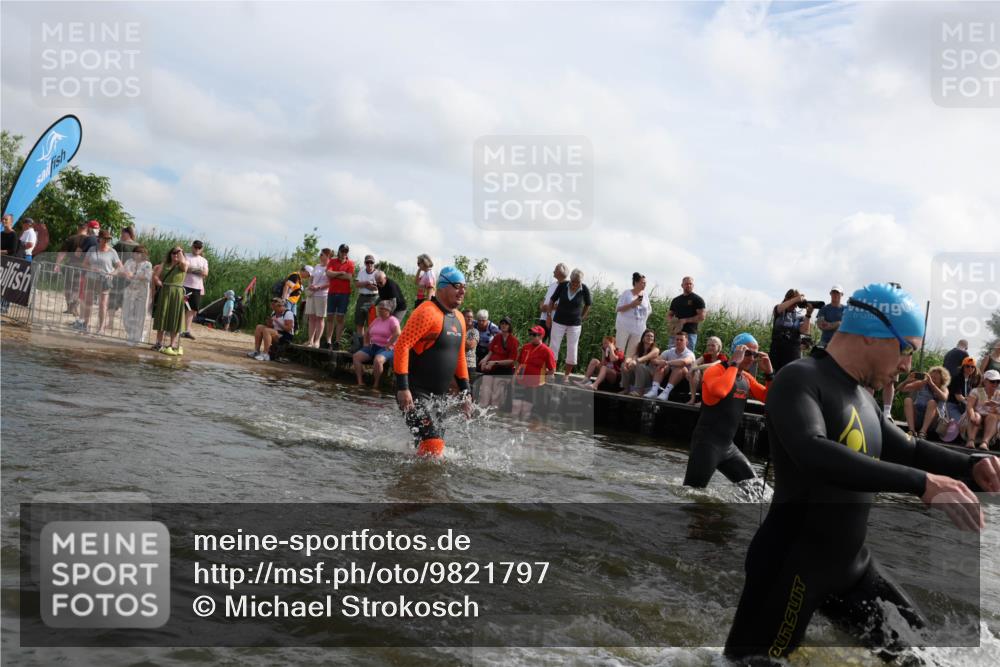 21.06.2026 - Viking Triathlon Michael Strokosch http://msf.ph/oto/9821797 21.06.2026 10:09:44 Schwimmen 39, 117, 244, 264, 379, 515 meine-sportfotos.de