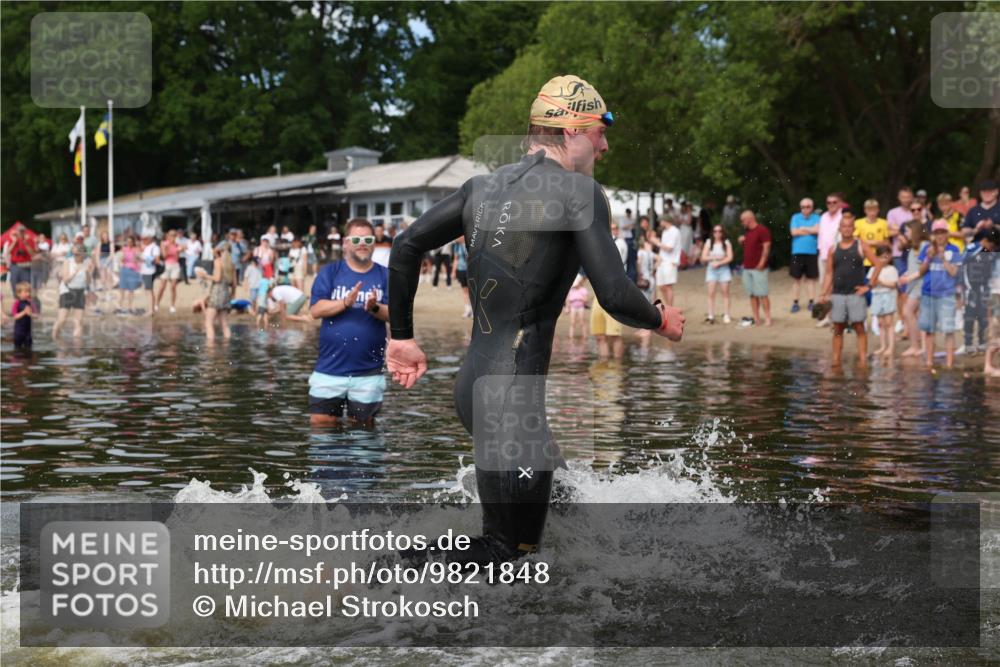21.06.2026 - Viking Triathlon Michael Strokosch http://msf.ph/oto/9821848 21.06.2026 10:24:53 Schwimmen 9 meine-sportfotos.de