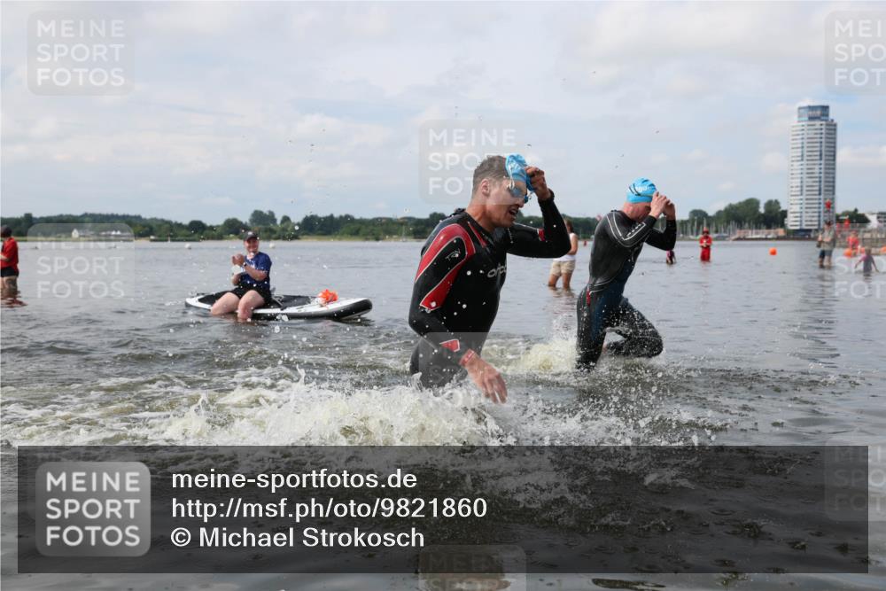 21.06.2026 - Viking Triathlon Michael Strokosch http://msf.ph/oto/9821860 21.06.2026 10:25:30 Schwimmen 1, 4, 10, 189 meine-sportfotos.de