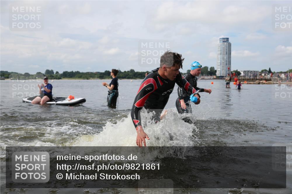 21.06.2026 - Viking Triathlon Michael Strokosch http://msf.ph/oto/9821861 21.06.2026 10:25:30 Schwimmen 1, 4, 10, 189 meine-sportfotos.de