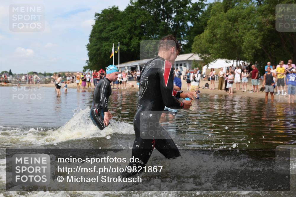 21.06.2026 - Viking Triathlon Michael Strokosch http://msf.ph/oto/9821867 21.06.2026 10:25:32 Schwimmen 1, 4, 10, 189 meine-sportfotos.de