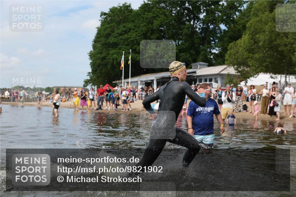21.06.2026 - Viking Triathlon Michael Strokosch http://msf.ph/oto/9821902 21.06.2026 10:25:47 Schwimmen 8, 10 meine-sportfotos.de