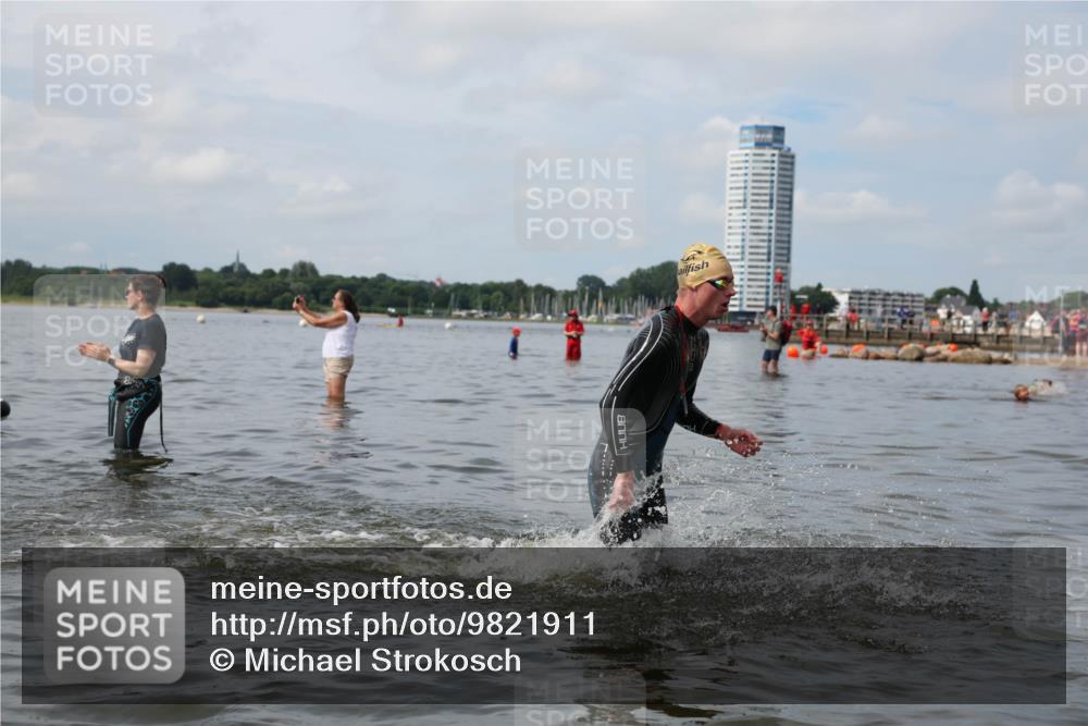 21.06.2026 - Viking Triathlon Michael Strokosch http://msf.ph/oto/9821911 21.06.2026 10:25:52 Schwimmen 8 meine-sportfotos.de