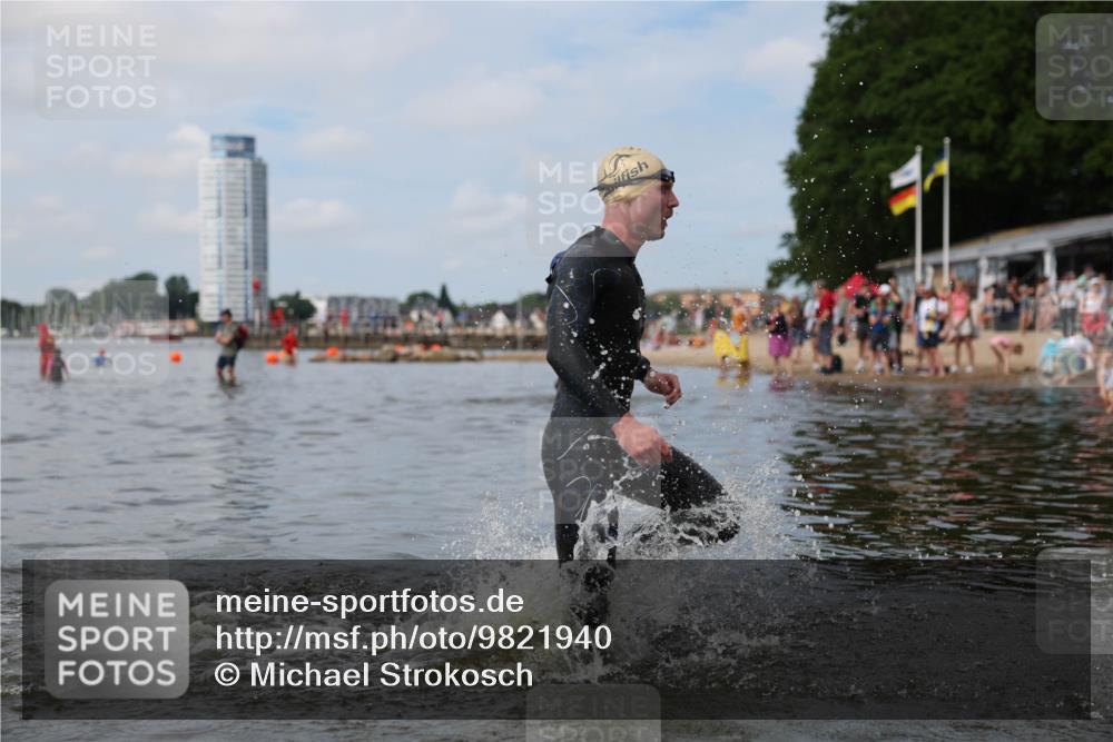 21.06.2026 - Viking Triathlon Michael Strokosch http://msf.ph/oto/9821940 21.06.2026 10:26:16 Schwimmen 2, 21, 474, 548 meine-sportfotos.de