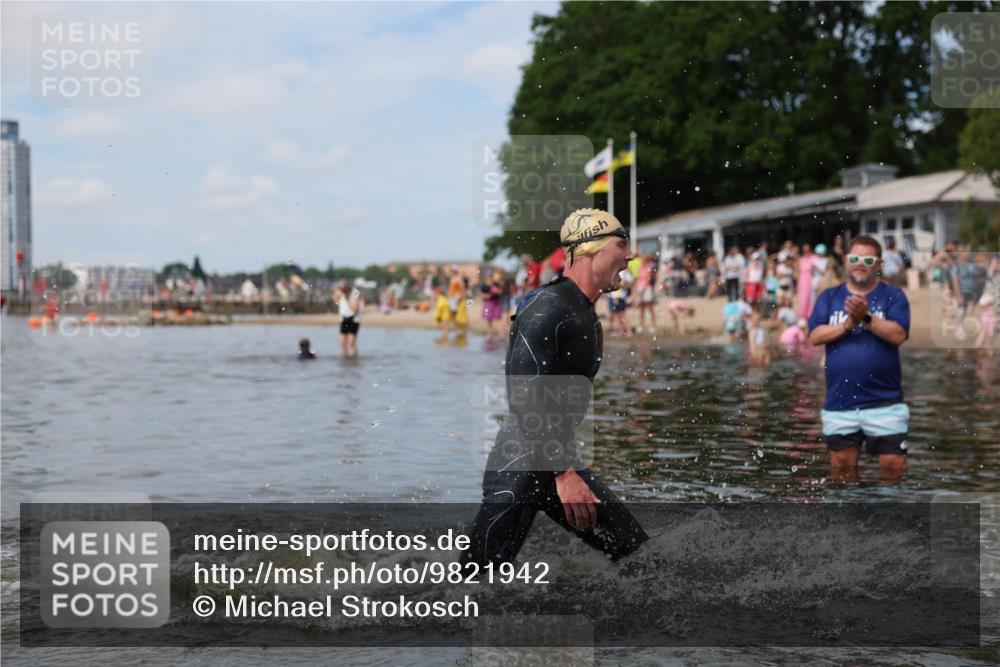 21.06.2026 - Viking Triathlon Michael Strokosch http://msf.ph/oto/9821942 21.06.2026 10:26:16 Schwimmen 2, 21, 474, 548 meine-sportfotos.de