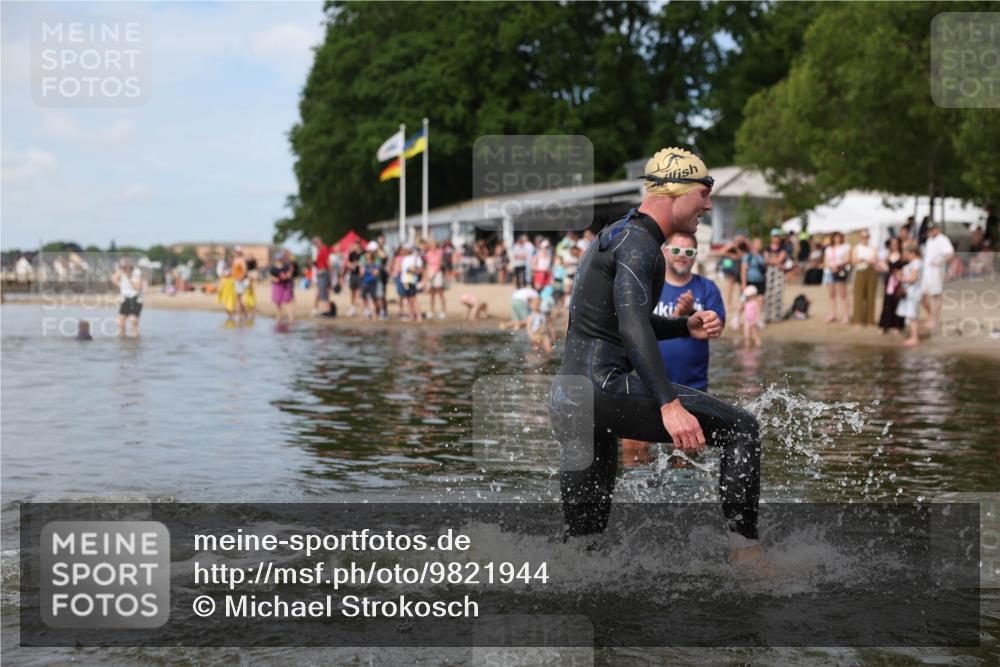 21.06.2026 - Viking Triathlon Michael Strokosch http://msf.ph/oto/9821944 21.06.2026 10:26:17 Schwimmen 2, 21, 474, 548 meine-sportfotos.de