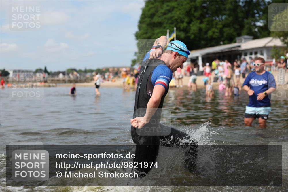21.06.2026 - Viking Triathlon Michael Strokosch http://msf.ph/oto/9821974 21.06.2026 10:26:31 Schwimmen 21, 334, 453, 474, 548 meine-sportfotos.de
