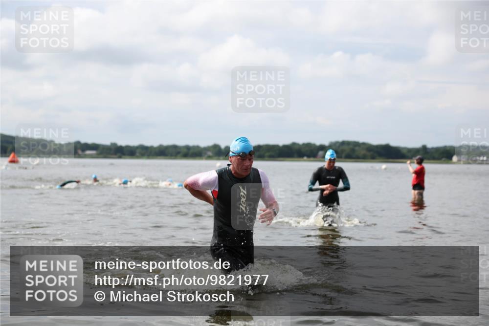 21.06.2026 - Viking Triathlon Michael Strokosch http://msf.ph/oto/9821977 21.06.2026 10:26:44 Schwimmen 176, 334, 426, 453, 547 meine-sportfotos.de