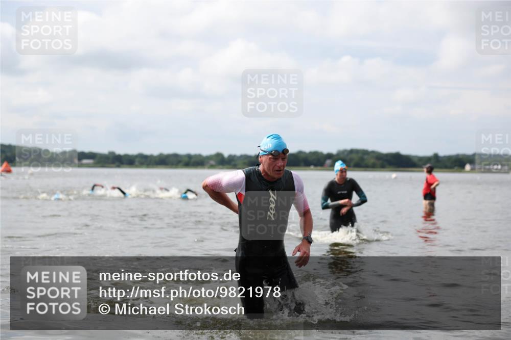 21.06.2026 - Viking Triathlon Michael Strokosch http://msf.ph/oto/9821978 21.06.2026 10:26:45 Schwimmen 25, 176, 334, 426, 453, 547 meine-sportfotos.de