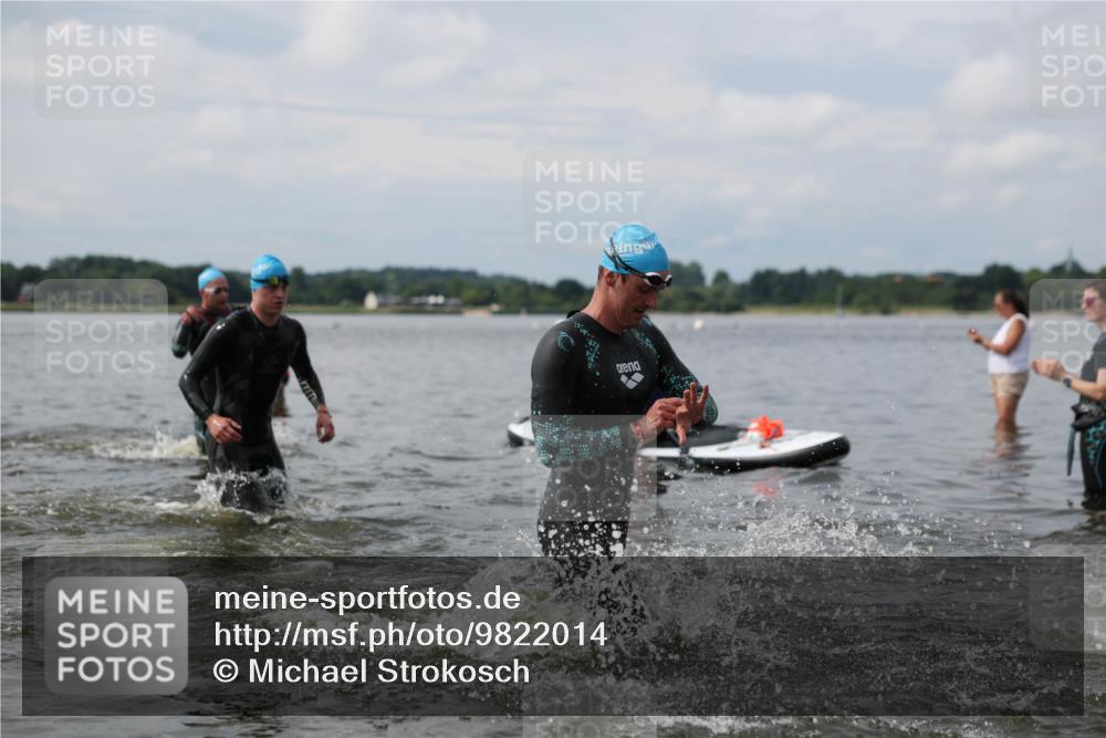 21.06.2026 - Viking Triathlon Michael Strokosch http://msf.ph/oto/9822014 21.06.2026 10:26:59 Schwimmen 7, 25, 176, 426, 547, 575 meine-sportfotos.de
