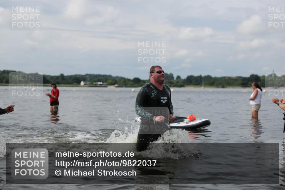 21.06.2026 - Viking Triathlon Michael Strokosch http://msf.ph/oto/9822037 21.06.2026 10:27:31 Schwimmen 46, 422, 626, 669 meine-sportfotos.de