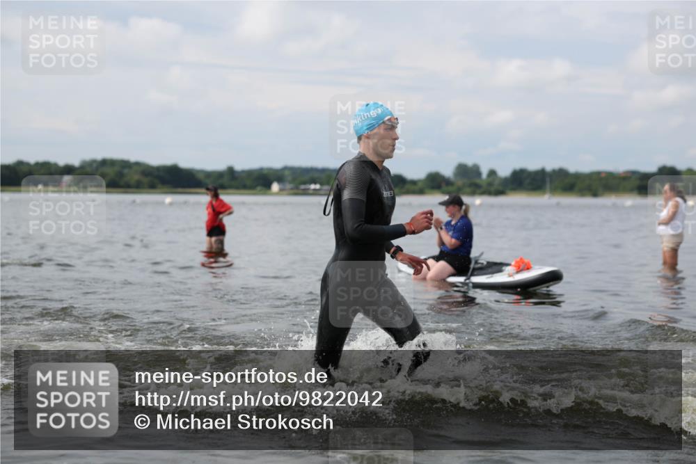 21.06.2026 - Viking Triathlon Michael Strokosch http://msf.ph/oto/9822042 21.06.2026 10:27:33 Schwimmen 46, 422, 626, 669 meine-sportfotos.de
