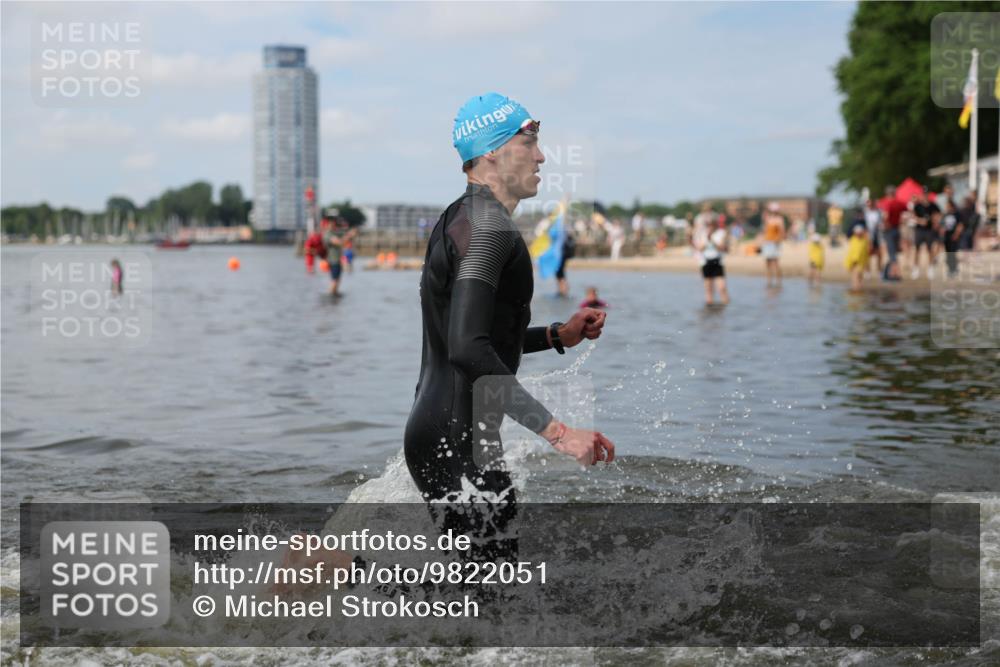 21.06.2026 - Viking Triathlon Michael Strokosch http://msf.ph/oto/9822051 21.06.2026 10:27:35 Schwimmen 46, 422, 626, 669 meine-sportfotos.de