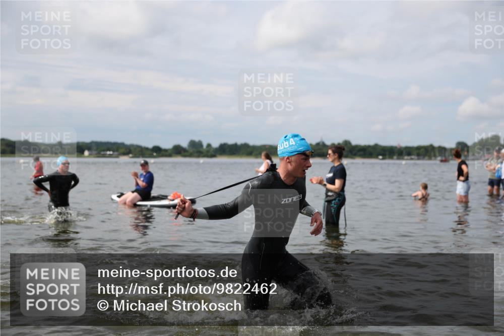 21.06.2026 - Viking Triathlon Michael Strokosch http://msf.ph/oto/9822462 21.06.2026 10:32:15 Schwimmen 13, 145 meine-sportfotos.de