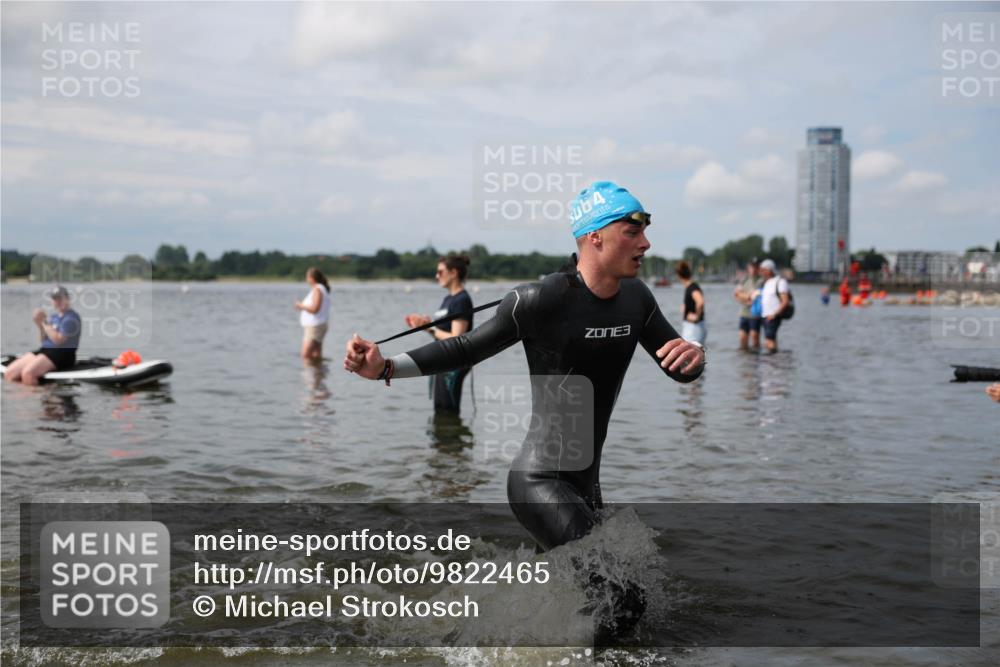 21.06.2026 - Viking Triathlon Michael Strokosch http://msf.ph/oto/9822465 21.06.2026 10:32:16 Schwimmen 13, 145 meine-sportfotos.de