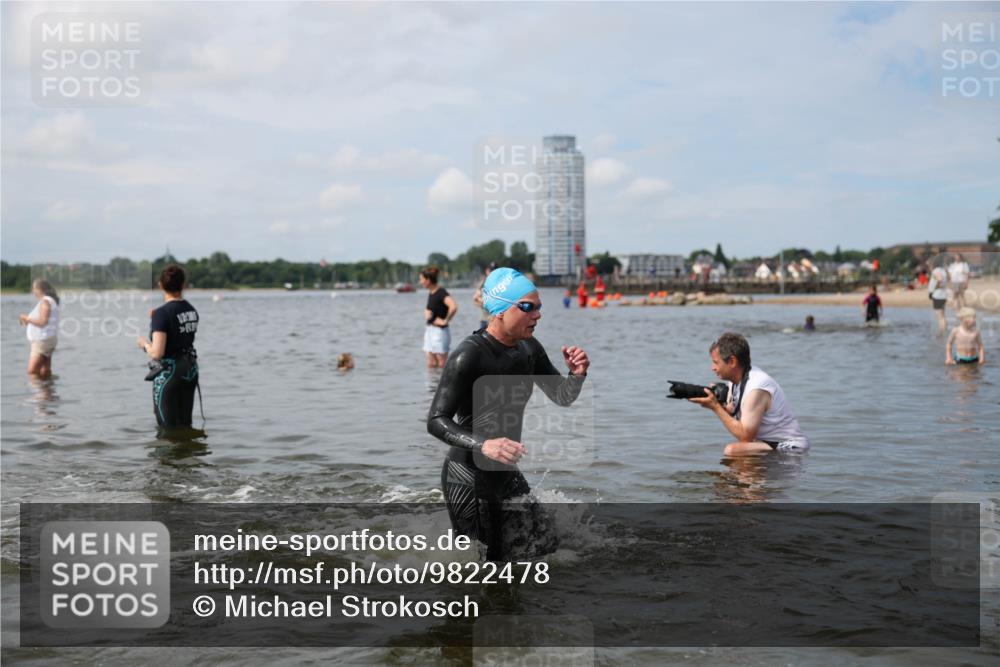 21.06.2026 - Viking Triathlon Michael Strokosch http://msf.ph/oto/9822478 21.06.2026 10:32:21 Schwimmen 13, 145 meine-sportfotos.de