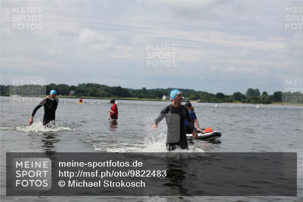 21.06.2026 - Viking Triathlon Michael Strokosch http://msf.ph/oto/9822483 21.06.2026 10:32:39 Schwimmen 126, 447, 500, 644 meine-sportfotos.de