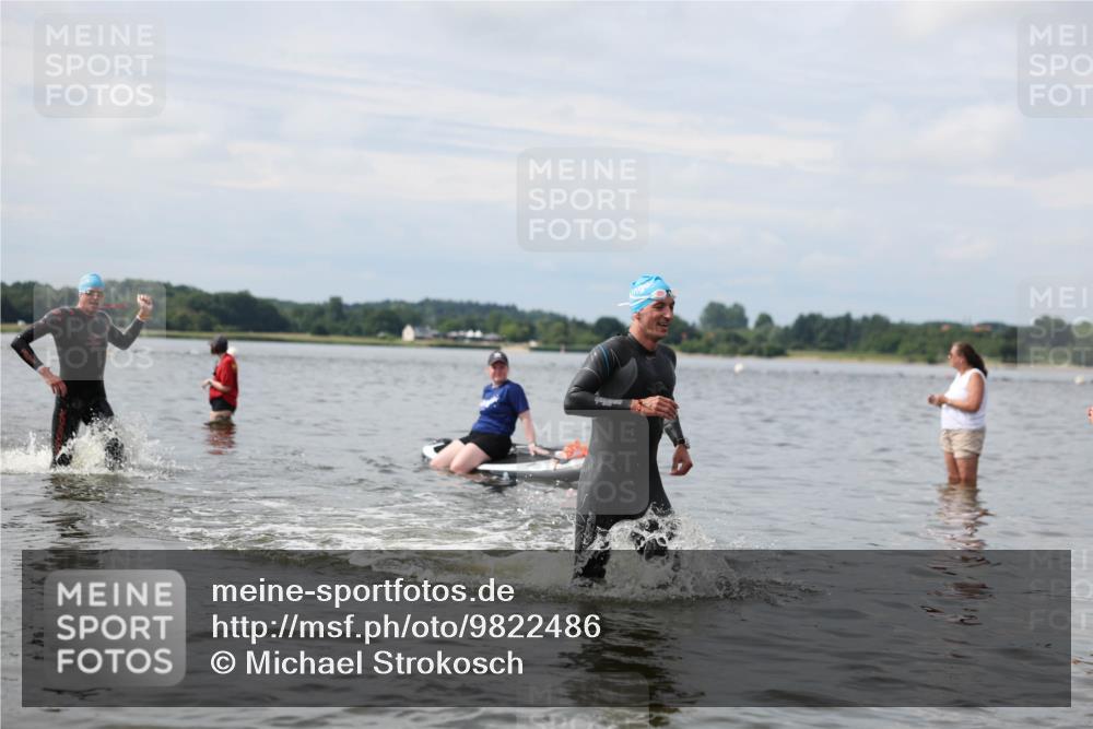 21.06.2026 - Viking Triathlon Michael Strokosch http://msf.ph/oto/9822486 21.06.2026 10:32:40 Schwimmen 126, 447, 500, 644 meine-sportfotos.de