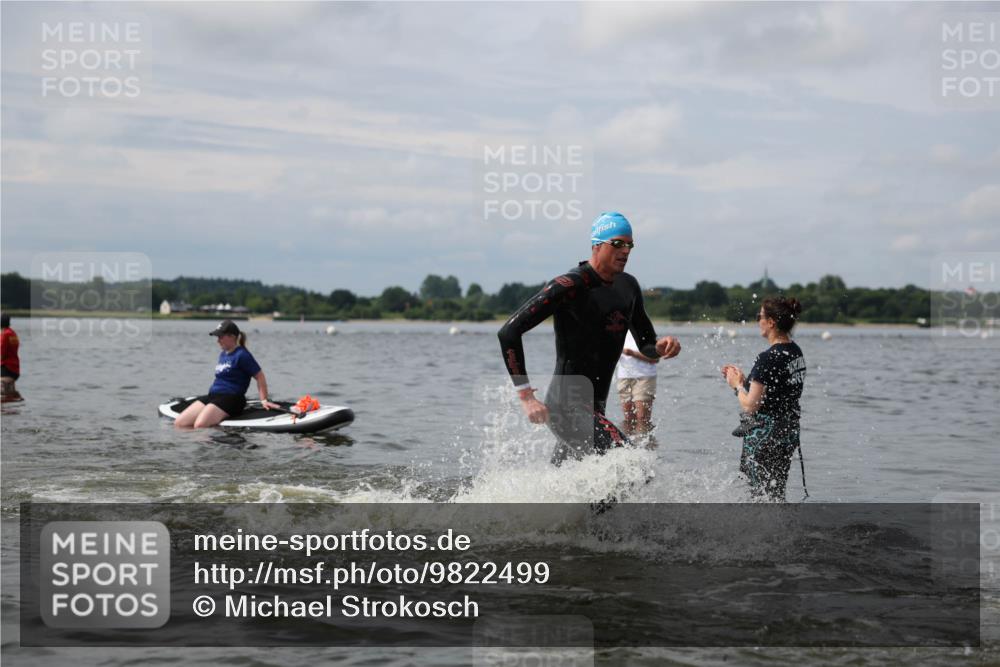 21.06.2026 - Viking Triathlon Michael Strokosch http://msf.ph/oto/9822499 21.06.2026 10:32:44 Schwimmen 126, 447, 500, 644 meine-sportfotos.de