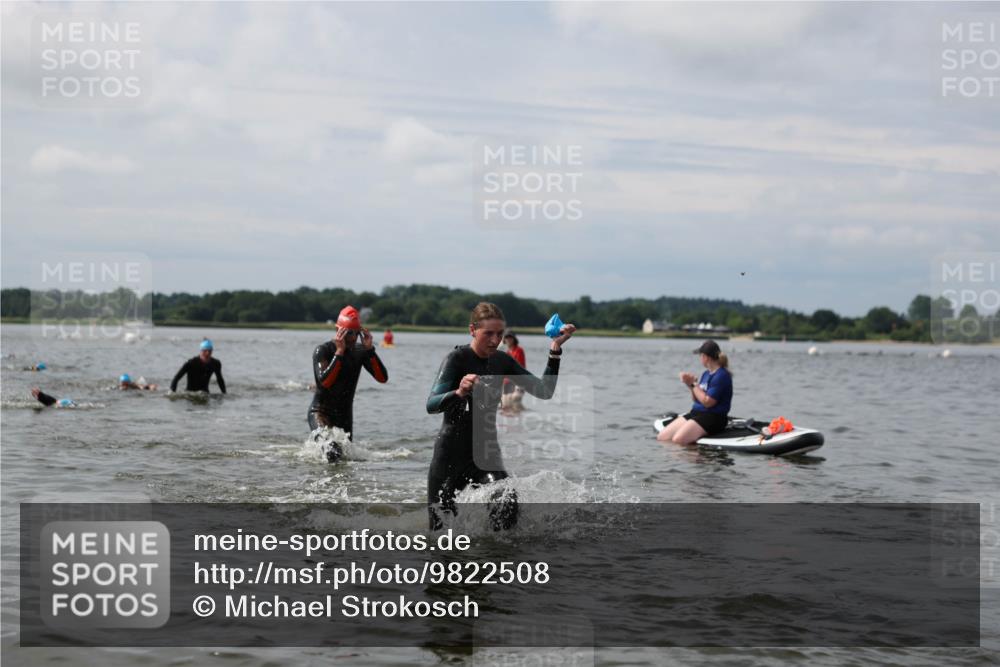 21.06.2026 - Viking Triathlon Michael Strokosch http://msf.ph/oto/9822508 21.06.2026 10:32:50 Schwimmen 114, 126, 269, 383, 644 meine-sportfotos.de