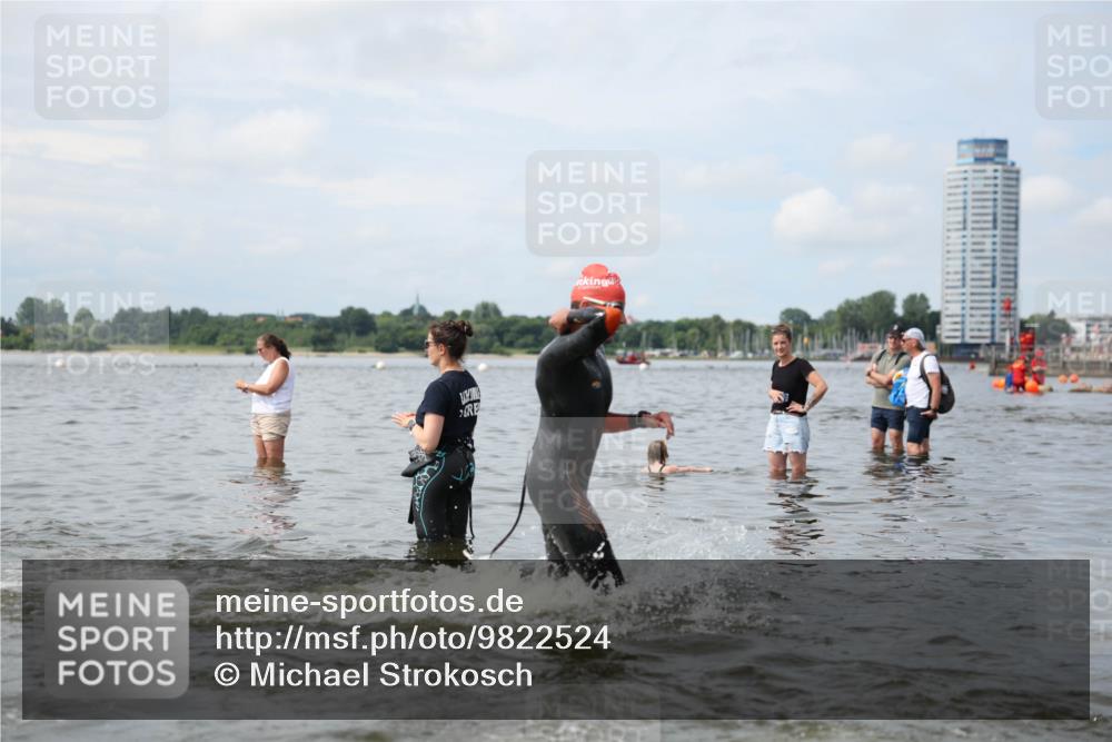 21.06.2026 - Viking Triathlon Michael Strokosch http://msf.ph/oto/9822524 21.06.2026 10:32:55 Schwimmen 114, 126, 269, 383, 625, 644 meine-sportfotos.de