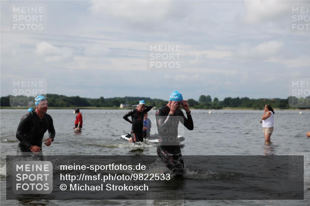 21.06.2026 - Viking Triathlon Michael Strokosch http://msf.ph/oto/9822533 21.06.2026 10:33:01 Schwimmen 114, 238, 269, 383, 579, 625, 644 meine-sportfotos.de