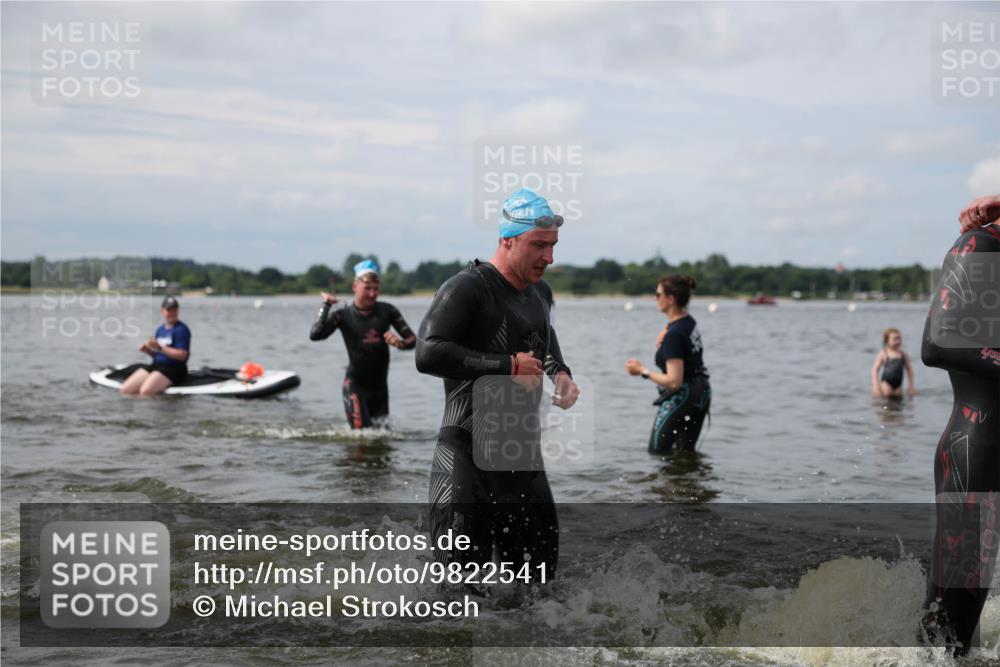 21.06.2026 - Viking Triathlon Michael Strokosch http://msf.ph/oto/9822541 21.06.2026 10:33:04 Schwimmen 109, 114, 238, 269, 383, 579, 625 meine-sportfotos.de