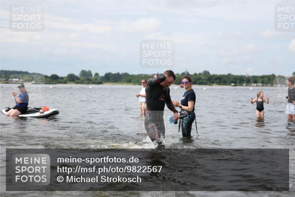 21.06.2026 - Viking Triathlon Michael Strokosch http://msf.ph/oto/9822567 21.06.2026 10:33:16 Schwimmen 109, 238, 446, 579, 625 meine-sportfotos.de