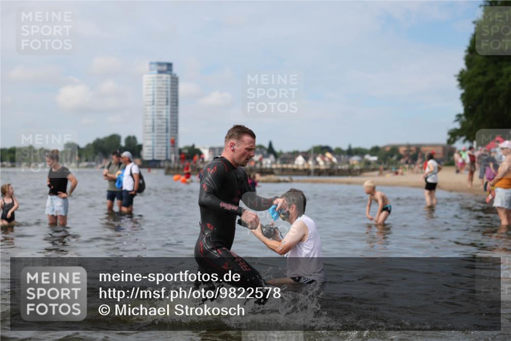 21.06.2026 - Viking Triathlon Michael Strokosch http://msf.ph/oto/9822578 21.06.2026 10:33:19 Schwimmen 109, 238, 446, 579, 625 meine-sportfotos.de