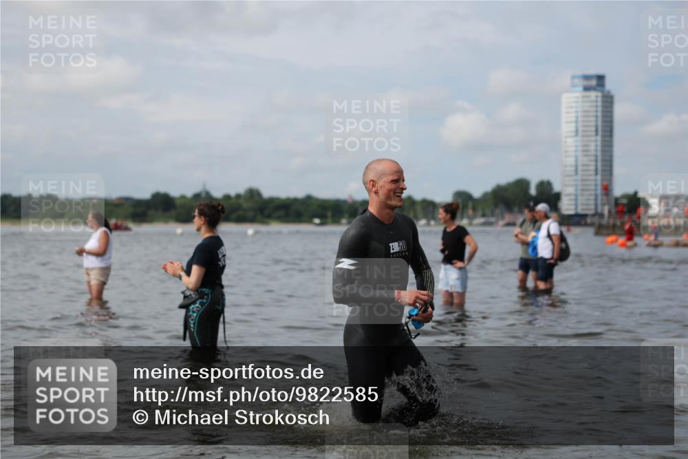 21.06.2026 - Viking Triathlon Michael Strokosch http://msf.ph/oto/9822585 21.06.2026 10:33:29 Schwimmen 62, 180, 392, 446, 537 meine-sportfotos.de