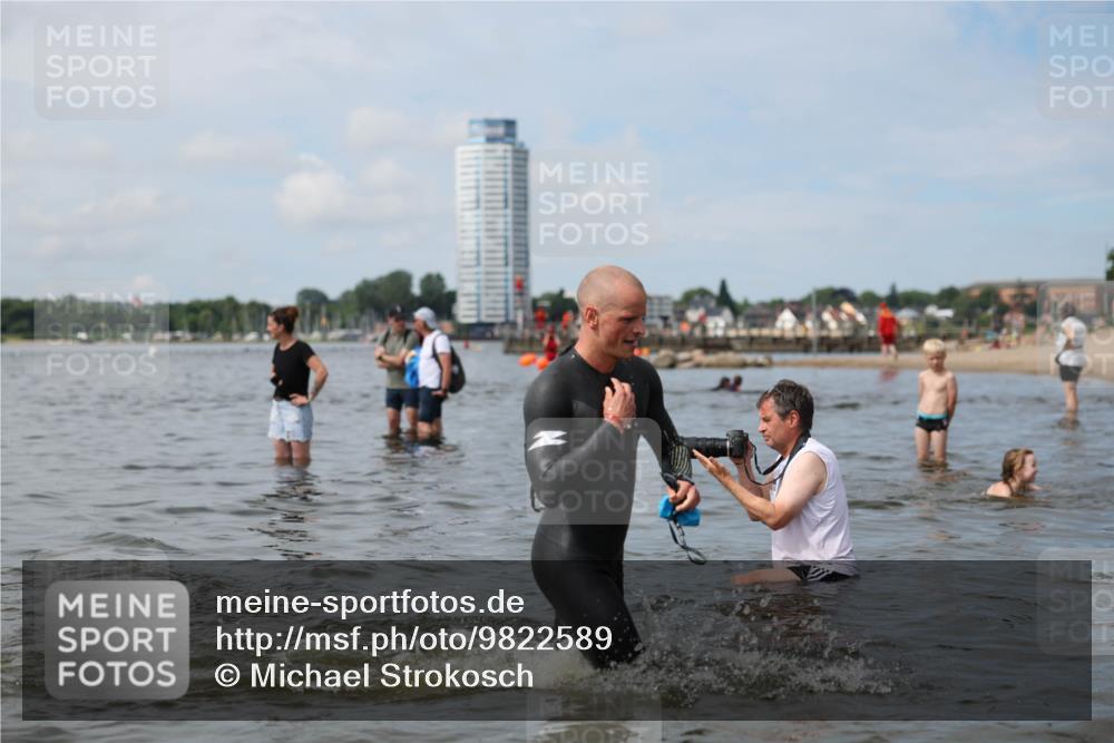 21.06.2026 - Viking Triathlon Michael Strokosch http://msf.ph/oto/9822589 21.06.2026 10:33:30 Schwimmen 62, 180, 392, 446, 537 meine-sportfotos.de