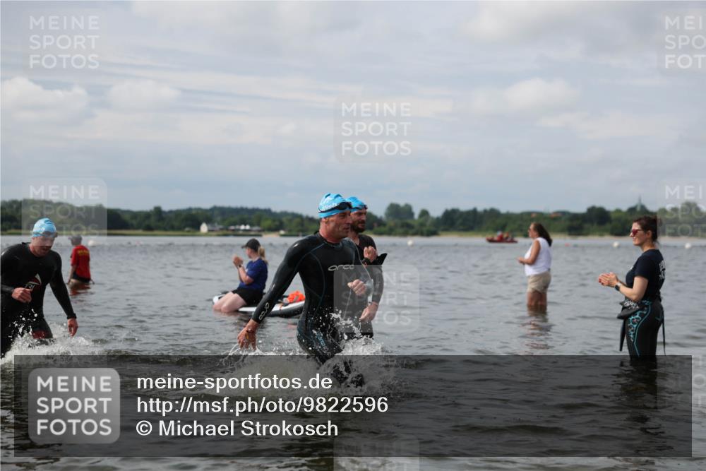 21.06.2026 - Viking Triathlon Michael Strokosch http://msf.ph/oto/9822596 21.06.2026 10:33:36 Schwimmen 28, 62, 180, 249, 392, 410, 446, 524, 537 meine-sportfotos.de